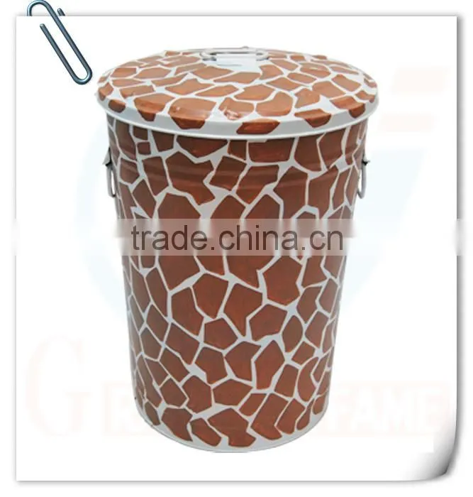 Outdoor decoation metal antique trash can