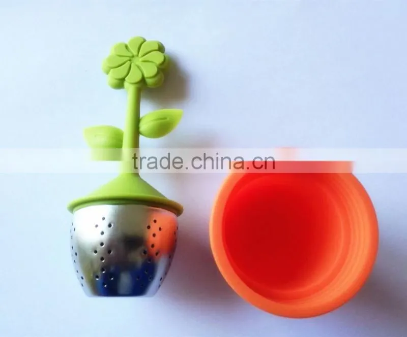 European hot sale heat resisting silicone tea infuser in flower shape, tea strainer, stainless steel tea infuser
