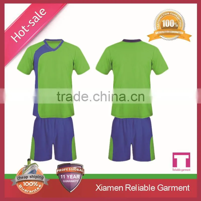 2016 good quality men tracksuits sport running wears/ tracksuits men
