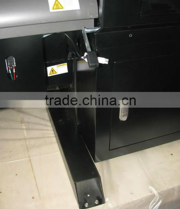 large format DEJU H8 solvent printer