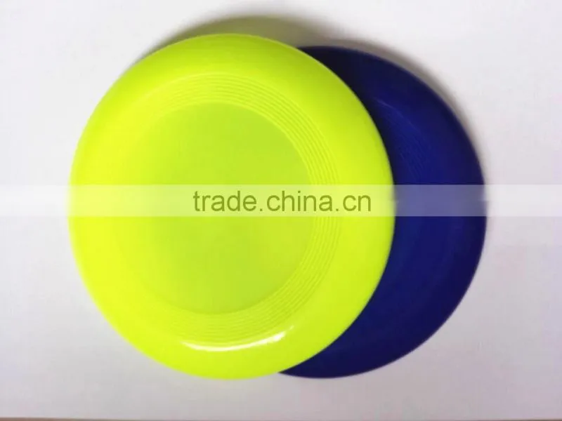 14cm Colorful Promotional Outdoor Toys Plastic Frisbee