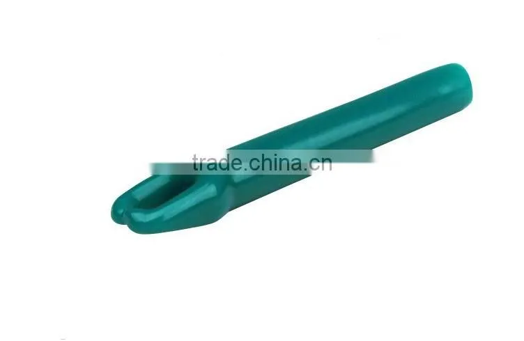 14mm long 20mm diameter green Plastic Hanger Pipe Caps grips with end hook