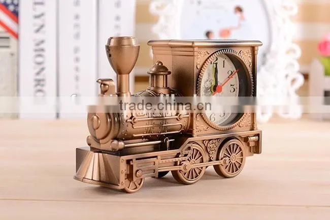 High Quality Train shape crystal small table clocks