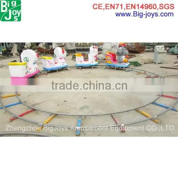High quality FRP and steel amusement park kids track train made in China