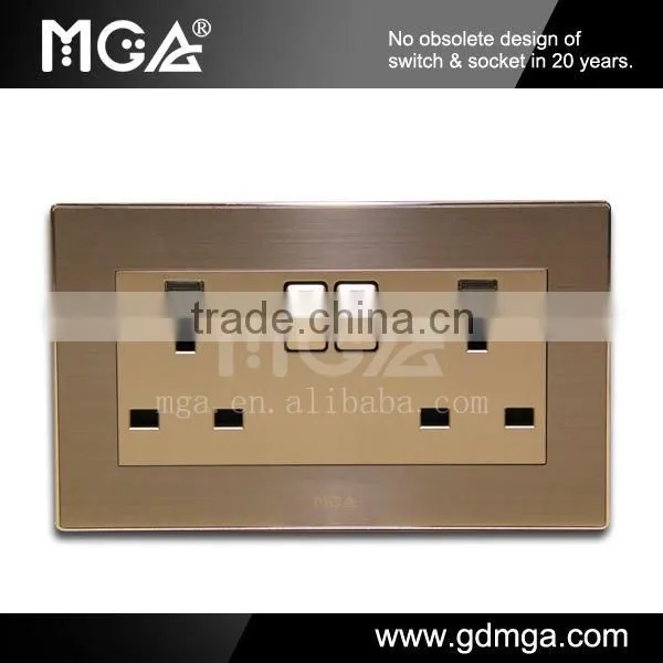 MGA Q7L Series British Socket with Switch