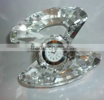 beautiful new style high quality 3d engraved crystal clock