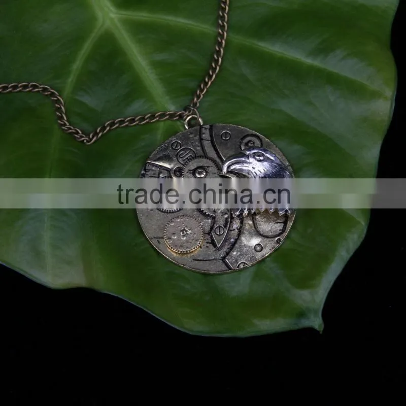 New arrival steampunk round cameo shape eagle head gear steam pendant statement necklace 2015 yiwu fashion jewelry hot sale