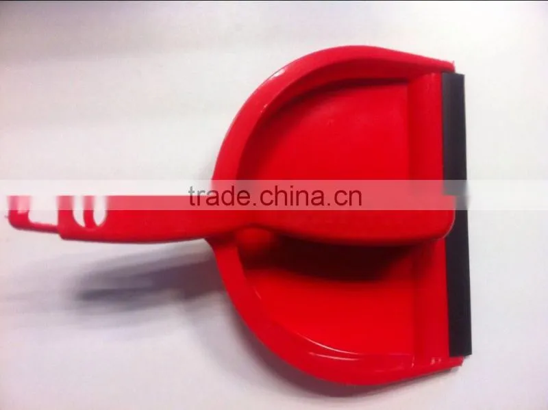 plastic brush set