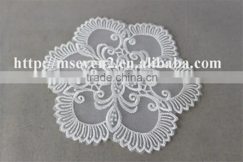 wholesale white color flower appliques embroidery patch for ladies dress