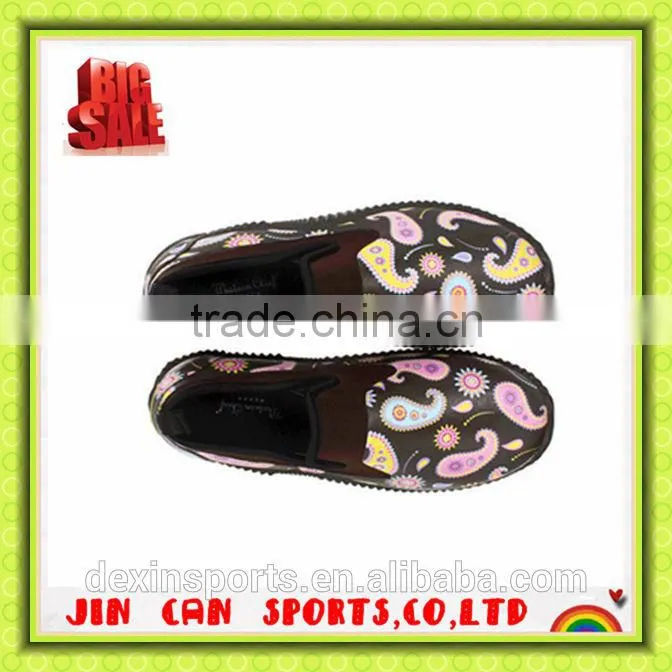 New Lady neoprene gardening shoes