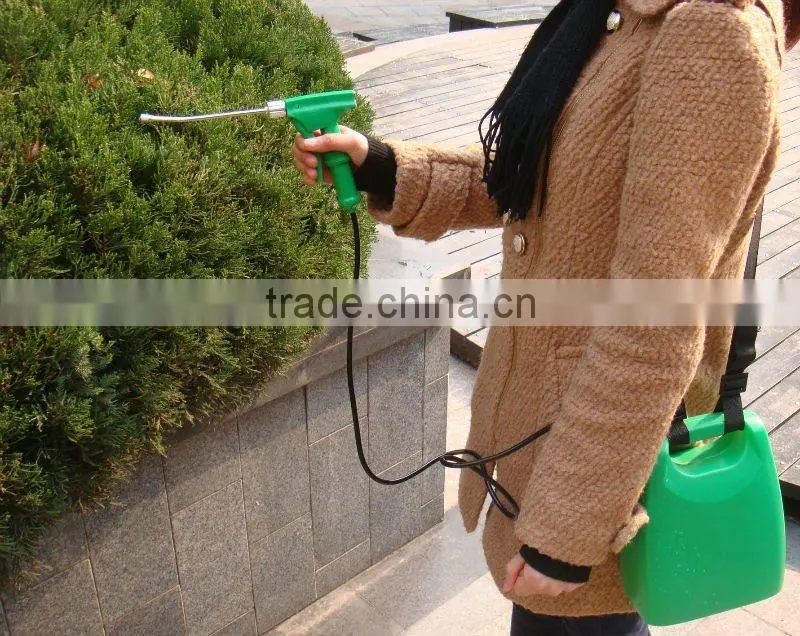 (51727) indoor herbicide sprayer with long metal nozzle