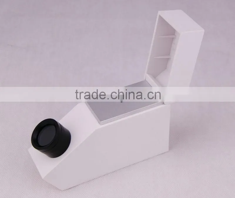 Gem Refractometer with Accuracy of 0.003