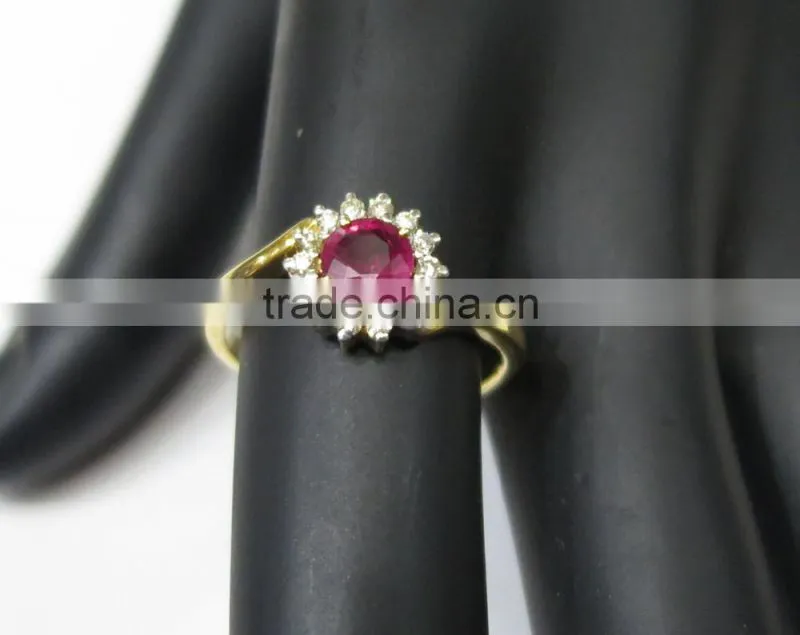 Gold Ruby Diamond Ring 2.450 Grams 0.46cts Ruby 0.15cts Diamond