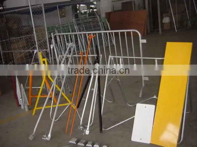 Cheap galvanized safety traffic barrier for sale