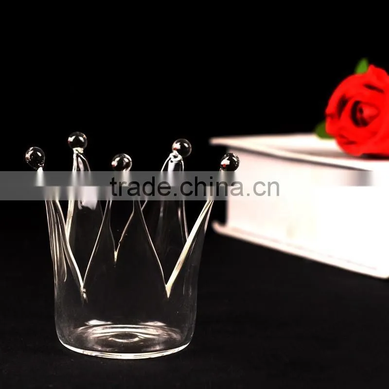 Wholesale New Design and High Quality for Home and Wedding Decorative Crown Glass Candle Holder