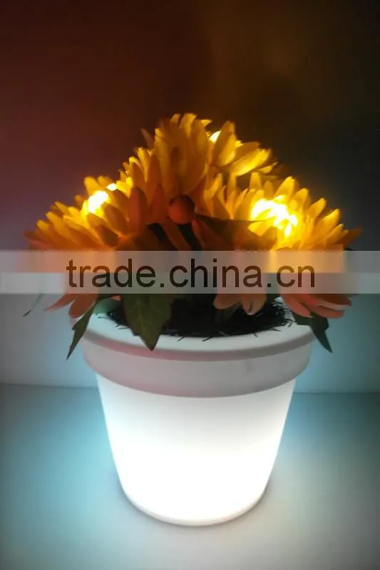 cheap home decoration plastic PE solar led light garden flower pot