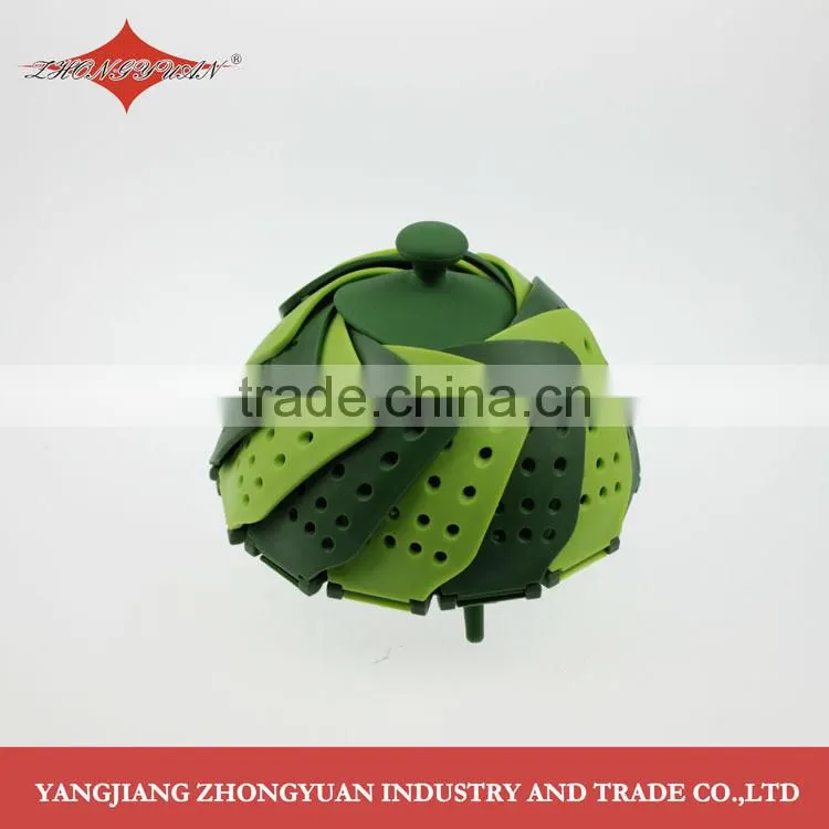 Plastic foldable and collapsible steamer good tools for steaming