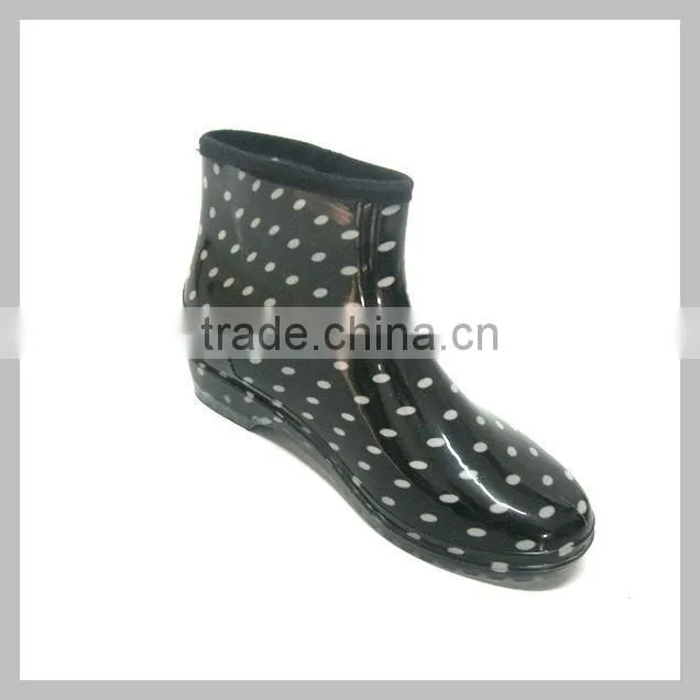 pvc transparent rain boots for lady