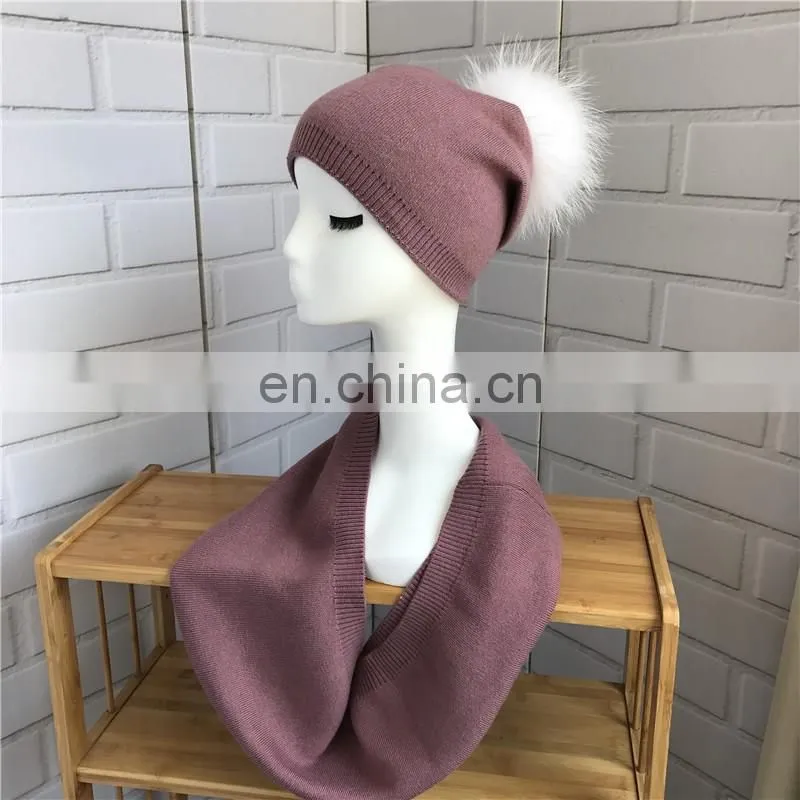 Women Cashmere Knitted Collar Raccoon Fur Pompom Hat Wholesale Hat and Scarf Sets