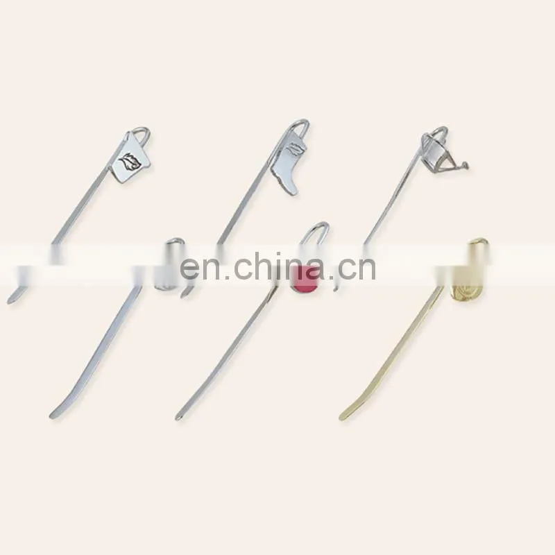 Bookmark metal badge