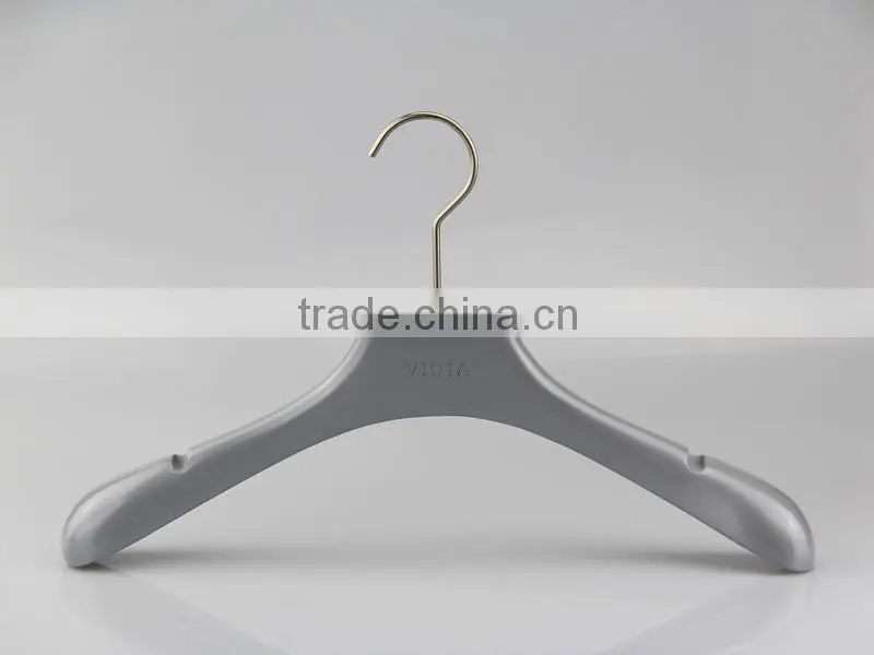HA6947 antislip wooden kids hanger baby wooden coat hanger
