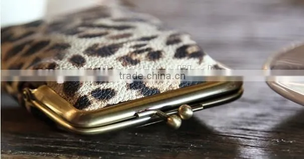 animal pattern cow leather pocket coin holder ladies change purse money pouch with clip closure