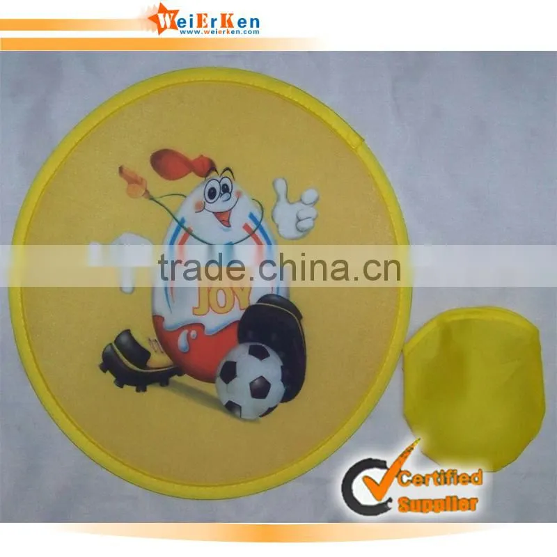 Customized foldable frisbee