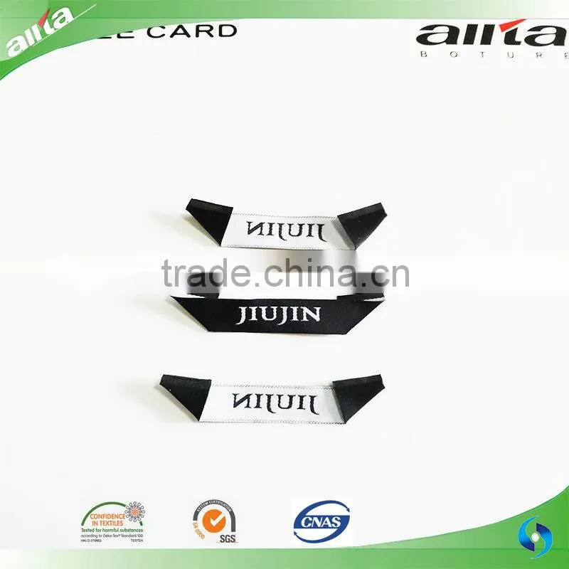 China Cheap customized labels clothing labels woven labels for garments