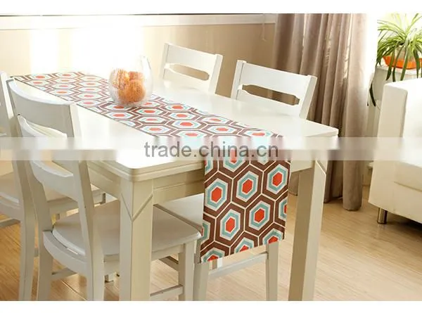Nice Handmade Heat Transfer Printing Geometric Figure Table Runners