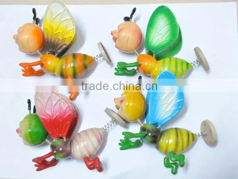 4 inch Plastic Novelty Decorative Bee Fridge Magnet