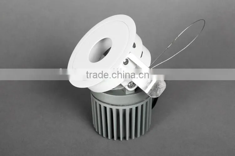 2015 hot selling 9w 10W led downlight with round cover for commercial lighting