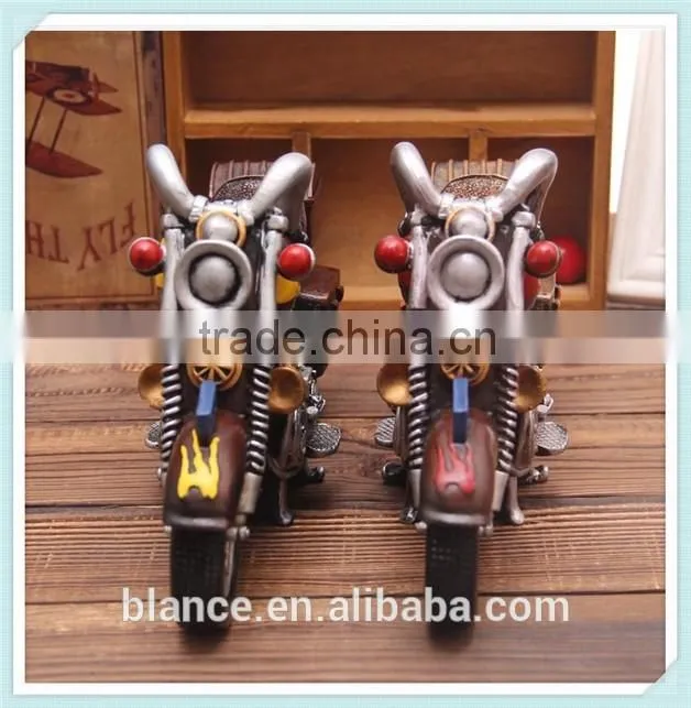 Vintage resin motorcycle figurine bar and night club decoration