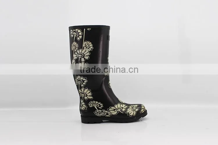 New Products Low price Colorful lostland rain boots