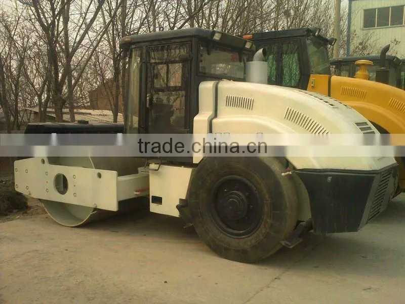 LT207G Tyre Roller