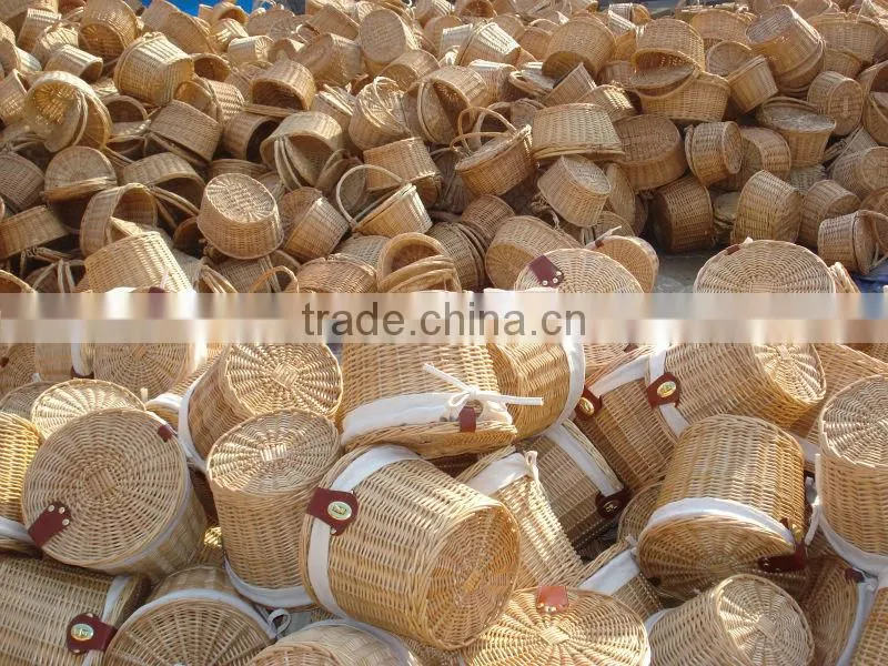 square bulk wicker basket with hamper for home storage