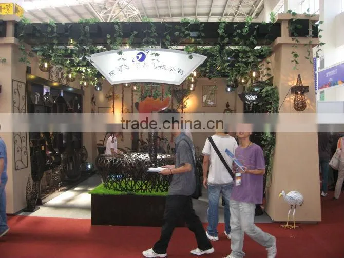 yiwu factory direct sale black velvet jewelry box for necklaces.