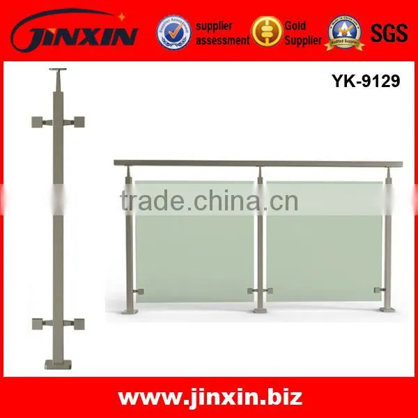 China supplier OEM factory install iron stair railing