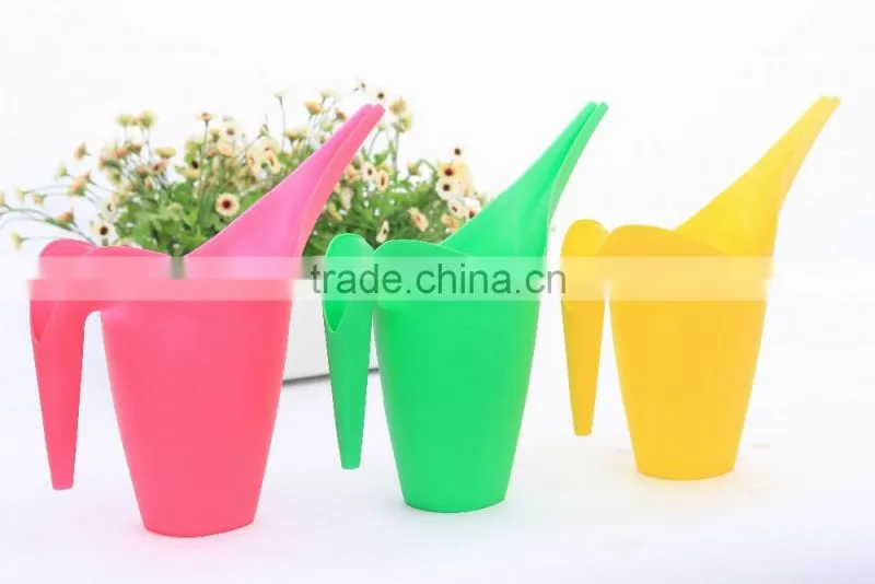 1.8L Garden Tools PP Material Plastic Water Can