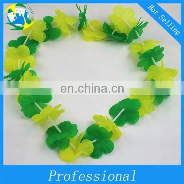 Plastic Hawaii Flower Lei
