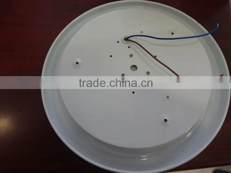 180 degree PIR motion sensor lamp with a light sensor