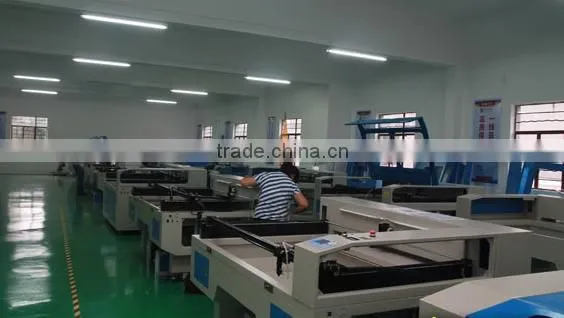 2016 hot selling cheap and small CO2 laser marking machine for plastic bottle