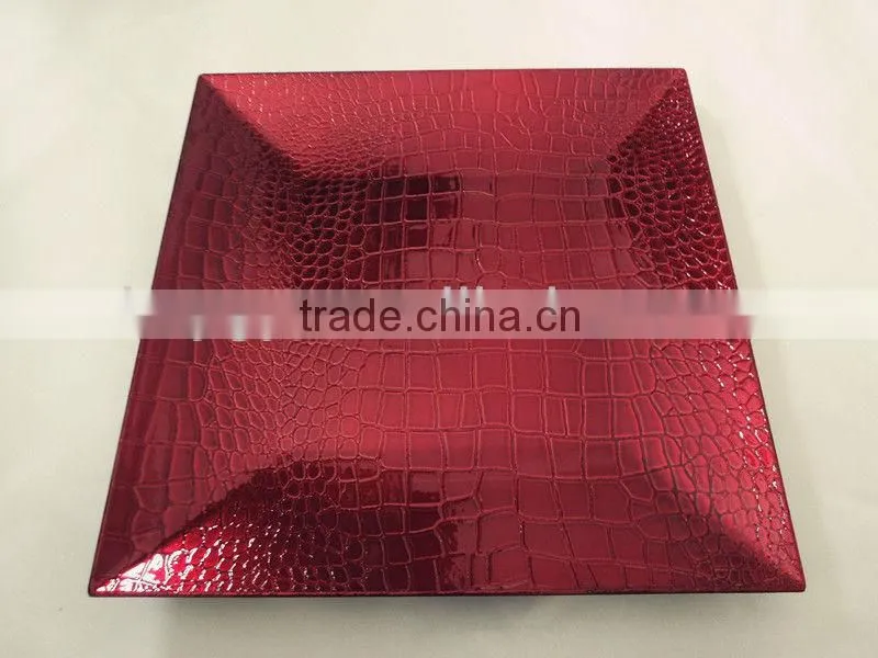 Plastic Charger Plate with Crocodile Grain