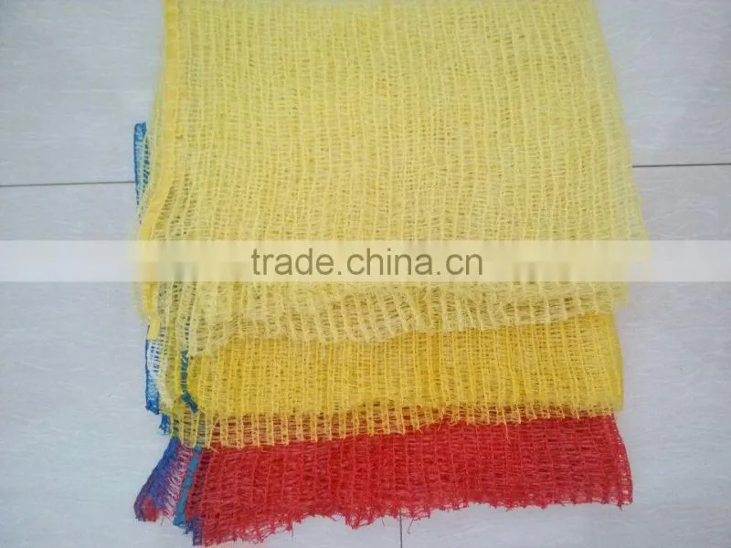 77x49cm red pp mesh netting bag