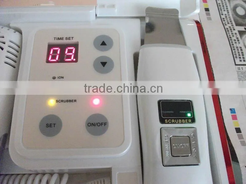 3 in1 multifunction skin scrubber