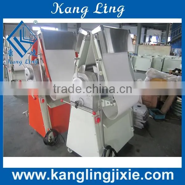 Dough Sheeter with Stainless Steel Seameless Roller for Pancak use