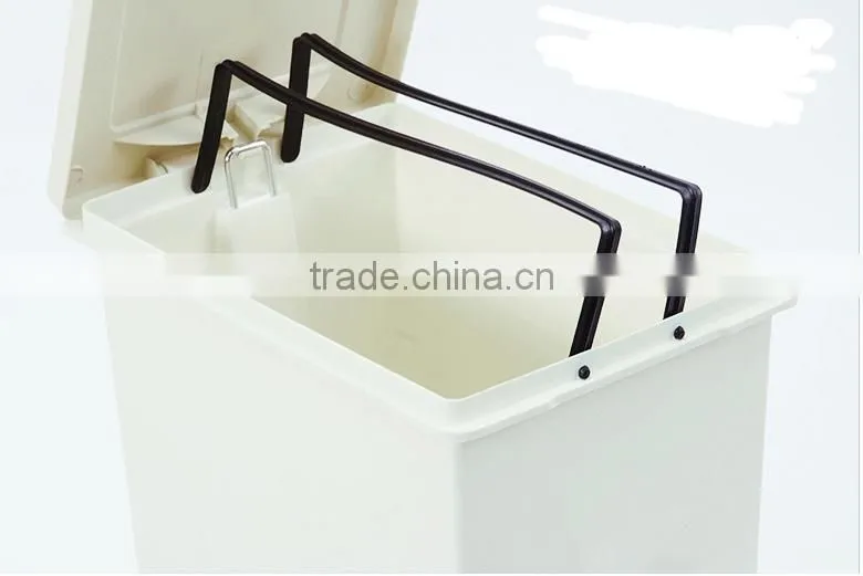 Wholesale Stock Small Order Rectangle coverd garbage can