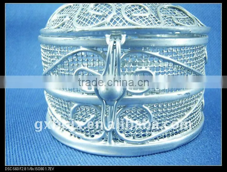 Round silver wire candy storage national day decoration