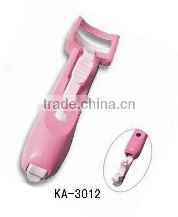 Plastic eyelash curler
