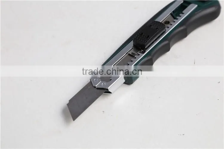 Utility Knife with Eight Blade/High Quality Cutter