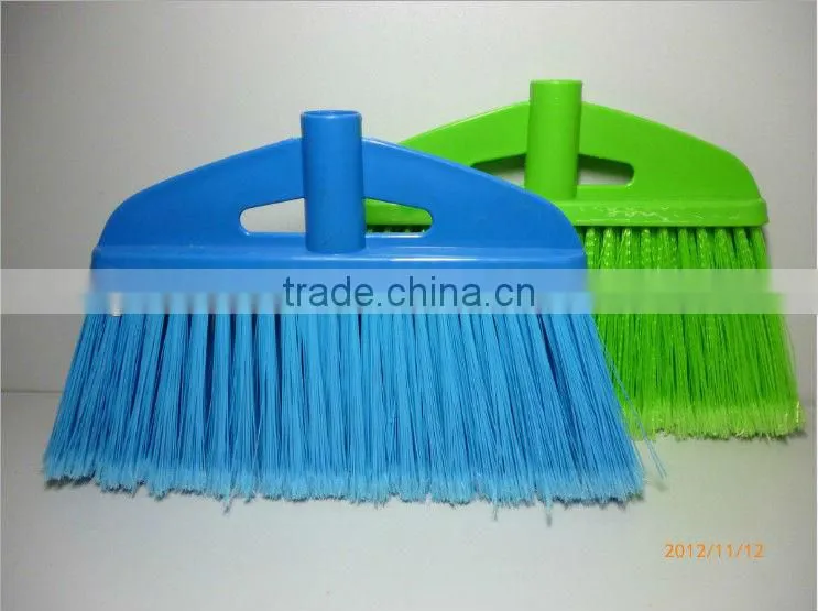 Cleaning sweep broom